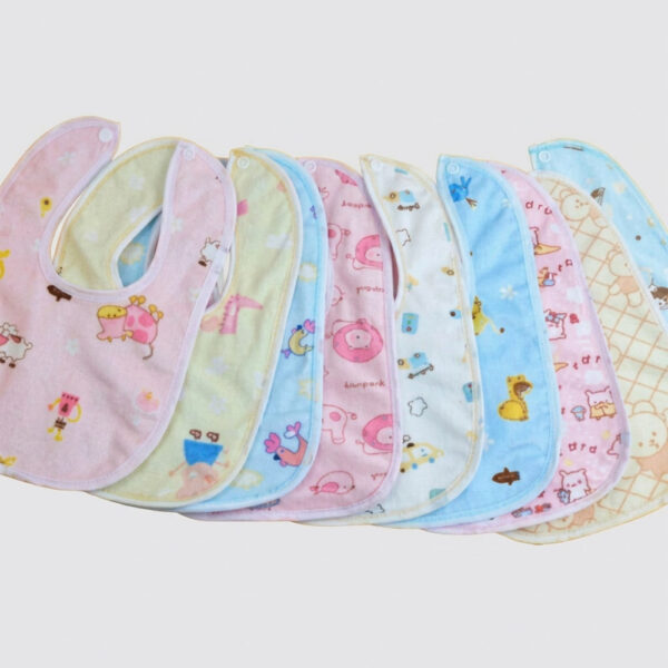 台灣發貨！新款時尚可愛寶寶 防水口水巾兒童卡通U型 口水巾 圍兜